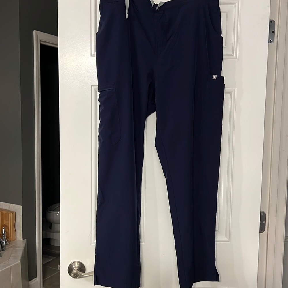 Figs scrub pants